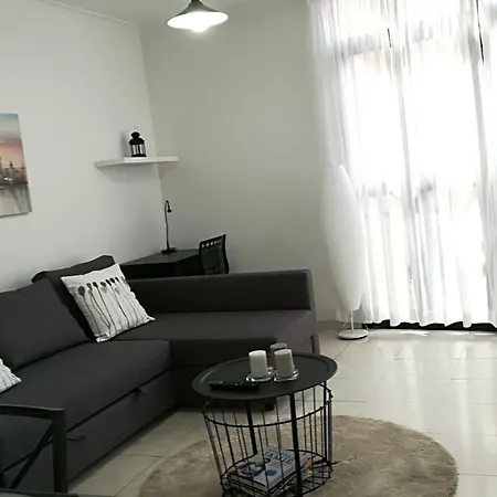 Apartament In Center Apartment *